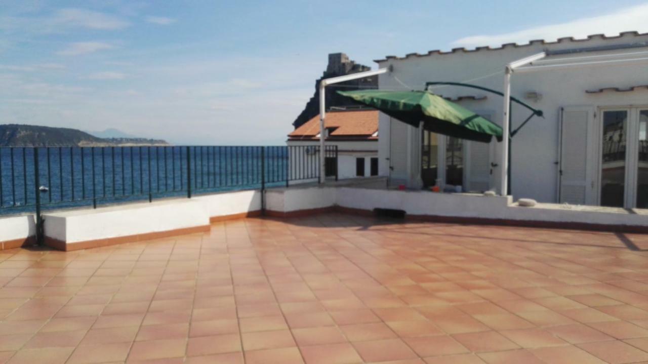 Terrazzo 73 Villa Isquia Exterior foto